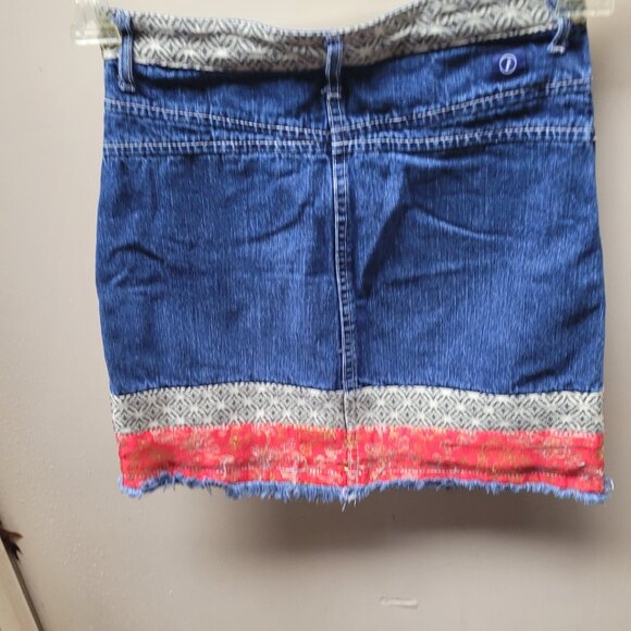 Y2K JORDACHE Girls Skirt. Size 10 - Picture 4 of 4